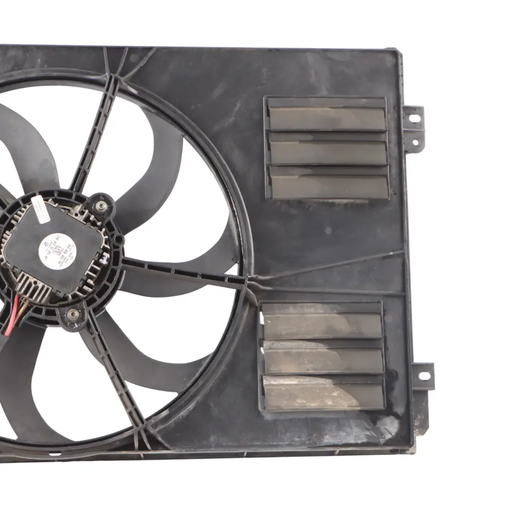 Ventilador Radiador Refrigeración para Audi A3 8P 1.6 TDI Motor con número de pieza 1K0121205AC Audi A3 8P 1.6 TDI Motor Ventilador Radiador Refrigeración - SKU 1K0121205AC - Número de pieza 1K0121205AC