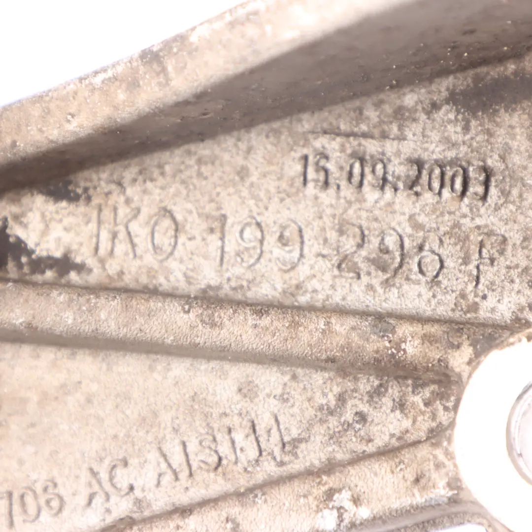Volkswagen Touran 1T Querlenker Halterung Vorne Rechts - SKU 1K0199296J - Teilenummer 1K0199296J