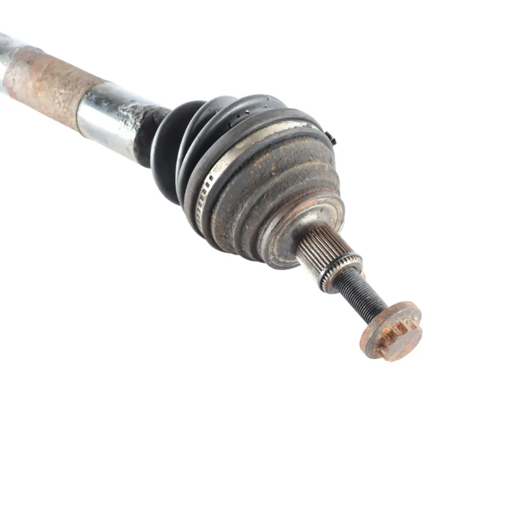 Driveshaft Front Right O/S Side Drive Shaft to Volkswagen VW Touran 1T with Part number 1K0407272NN Volkswagen VW Touran 1T Driveshaft Front Right O/S Side Drive Shaft - SKU 1K0407272NN - Part number 1K0407272NN