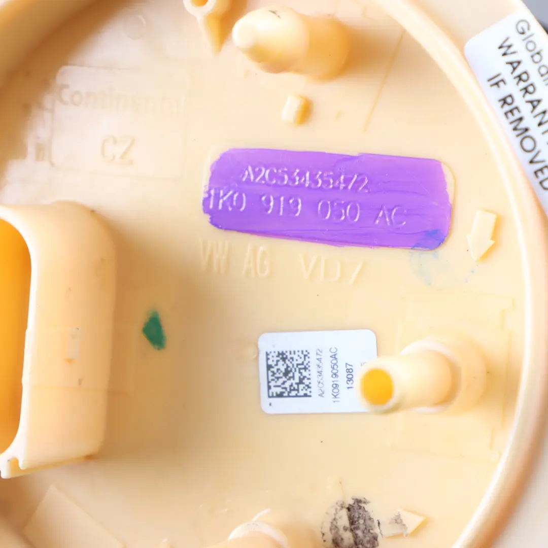 Pump Tank Fuel Sender Unit to Audi TT 8J 2.0 TDI Diesel Fuel with Part number 1K0919050AC Audi TT 8J 2.0 TDI Diesel Fuel Pump Tank Fuel Sender Unit - SKU 1K0919050AC - Part number 1K0919050AC