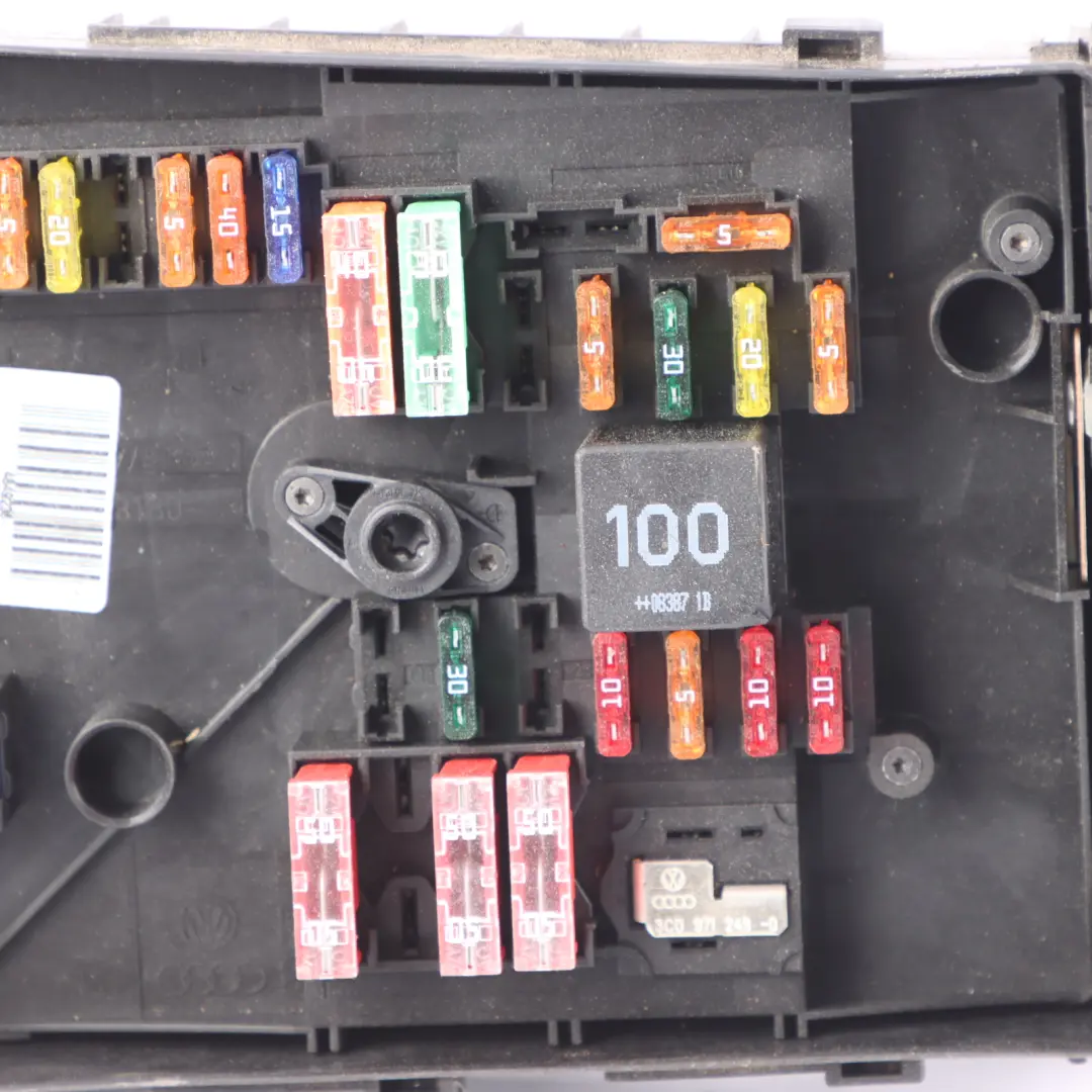 Audi A3 8P 2.0 TDI CBAB Fuse Box Power Distribution Engine Bay - SKU 1K0937125B - Part number 1K0937125B