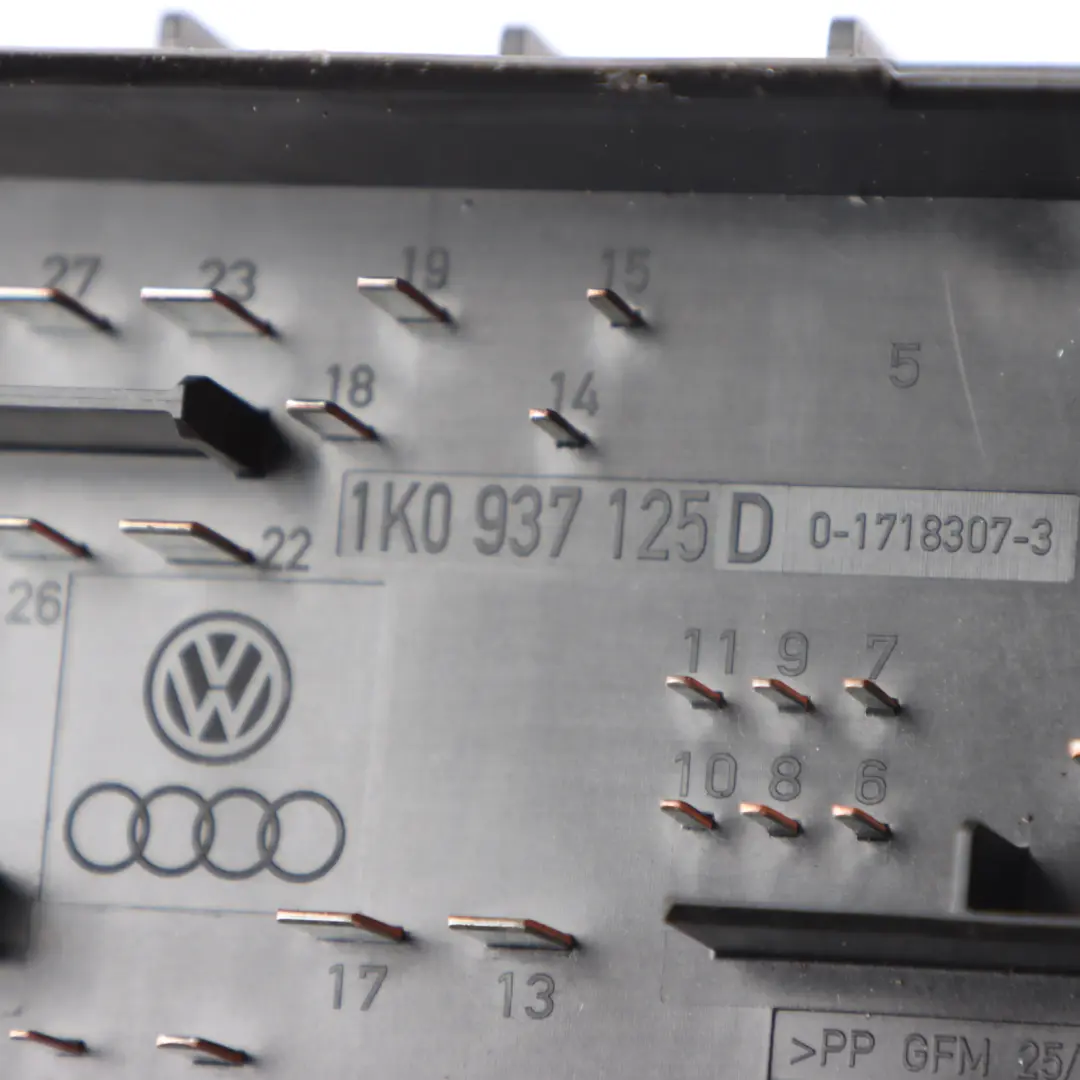 Mk1 Skoda Yeti Caja Fusibles 2.0 TDI para Audi A3 8P Volkswagen Touran con número de pieza 1K0937125D Audi A3 8P Volkswagen Touran Mk1 Skoda Yeti Caja Fusibles 2.0 TDI - SKU 1K0937125D-1 - Número de pieza 1K0937125D