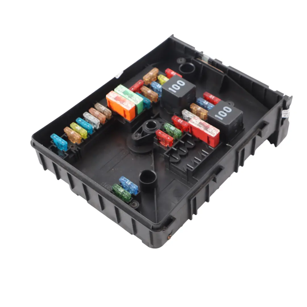 Mk1 Skoda Yeti Engine Fuse Box 2.0 TDI to Audi A3 8P Volkswagen Touran with Part number 1K0937125D Audi A3 8P Volkswagen Touran Mk1 Skoda Yeti Engine Fuse Box 2.0 TDI - SKU 1K0937125D-1 - Part number 1K0937125D