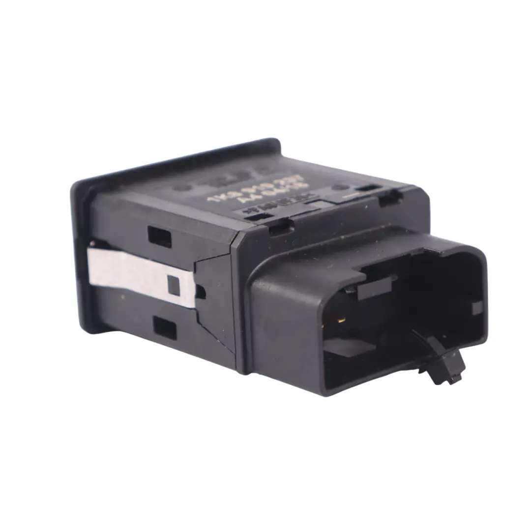 Audi Q3 8U désactivation du module d'air passager dans l'habitacle - SKU 1K8919237 - Numéro de pièce 1K8919237