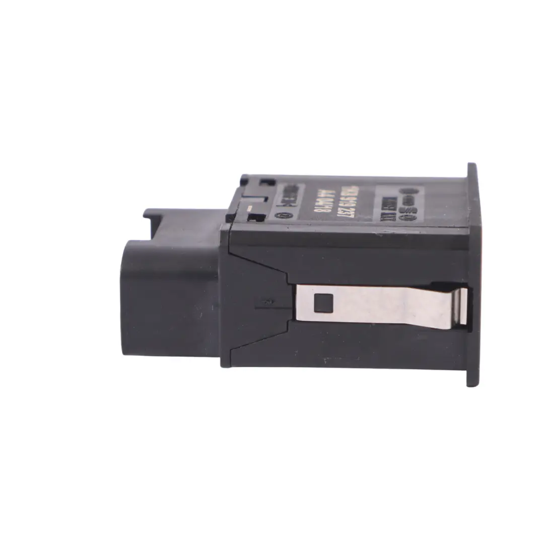 Audi Q3 8U désactivation du module d'air passager dans l'habitacle - SKU 1K8919237 - Numéro de pièce 1K8919237
