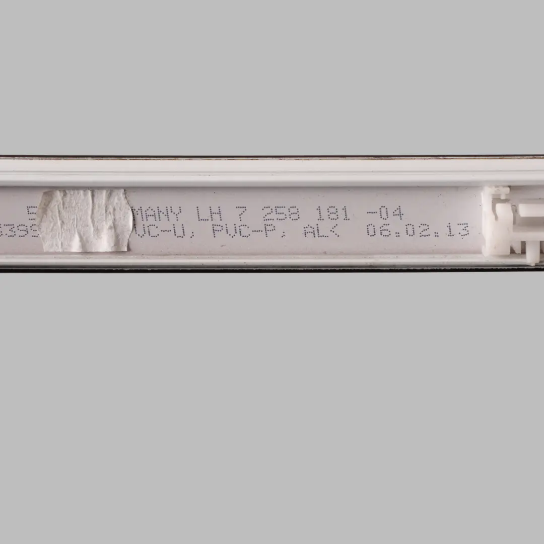 Moldura Techo Canaleta Para Izquierda Izquierdo Blanco Mineral - A96 para BMW F30 con número de pieza 2239971 BMW F30 Moldura Techo Canaleta Para Izquierda Izquierdo Blanco Mineral - A96 - SKU 2239971-MW - Número de pieza 2239971