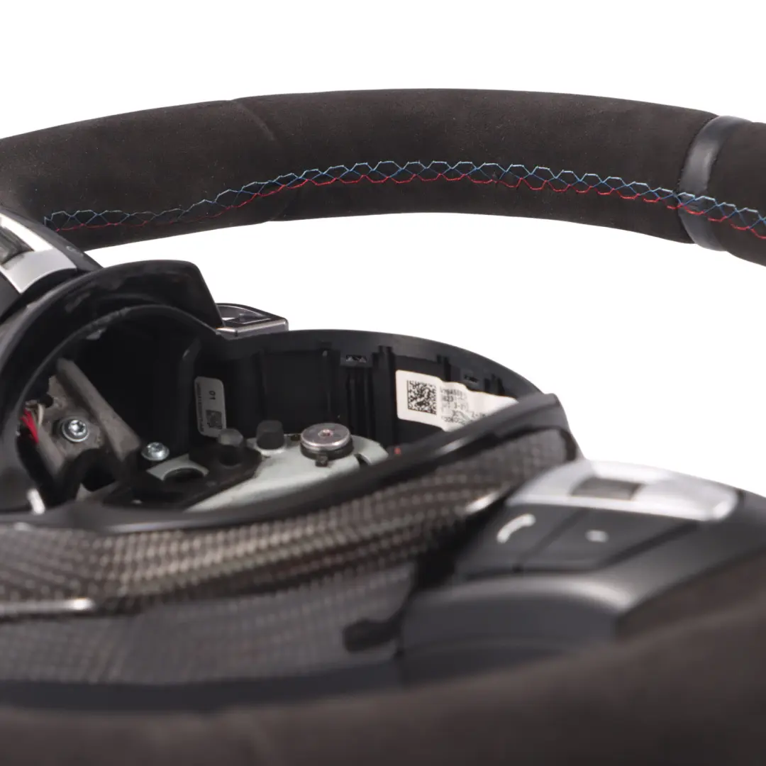 Kierownica Alcantara M Performance Carbon Łopatki do BMW F07 F10 F11 F12 o numerze 2253649 BMW F07 F10 F11 F12 Kierownica Alcantara M Performance Carbon Łopatki - SKU 2253649 - Numer Części 2253649