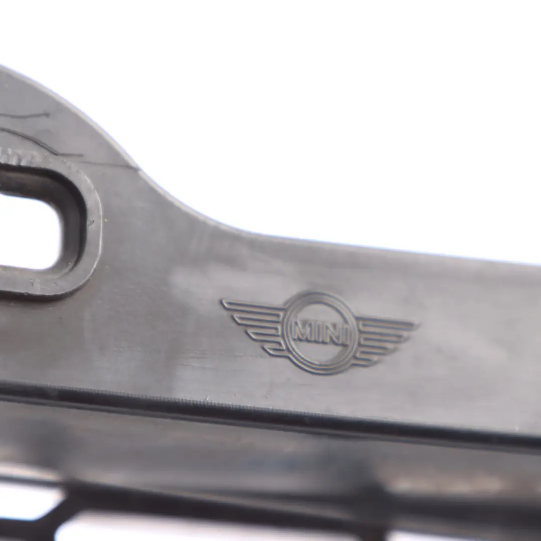 Kratka atrapa zderzaka grill przód do Mini R55 R56 S o numerze 2751290 Mini R55 R56 S Kratka atrapa zderzaka grill przód - SKU 2751290-3 - Numer Części 2751290