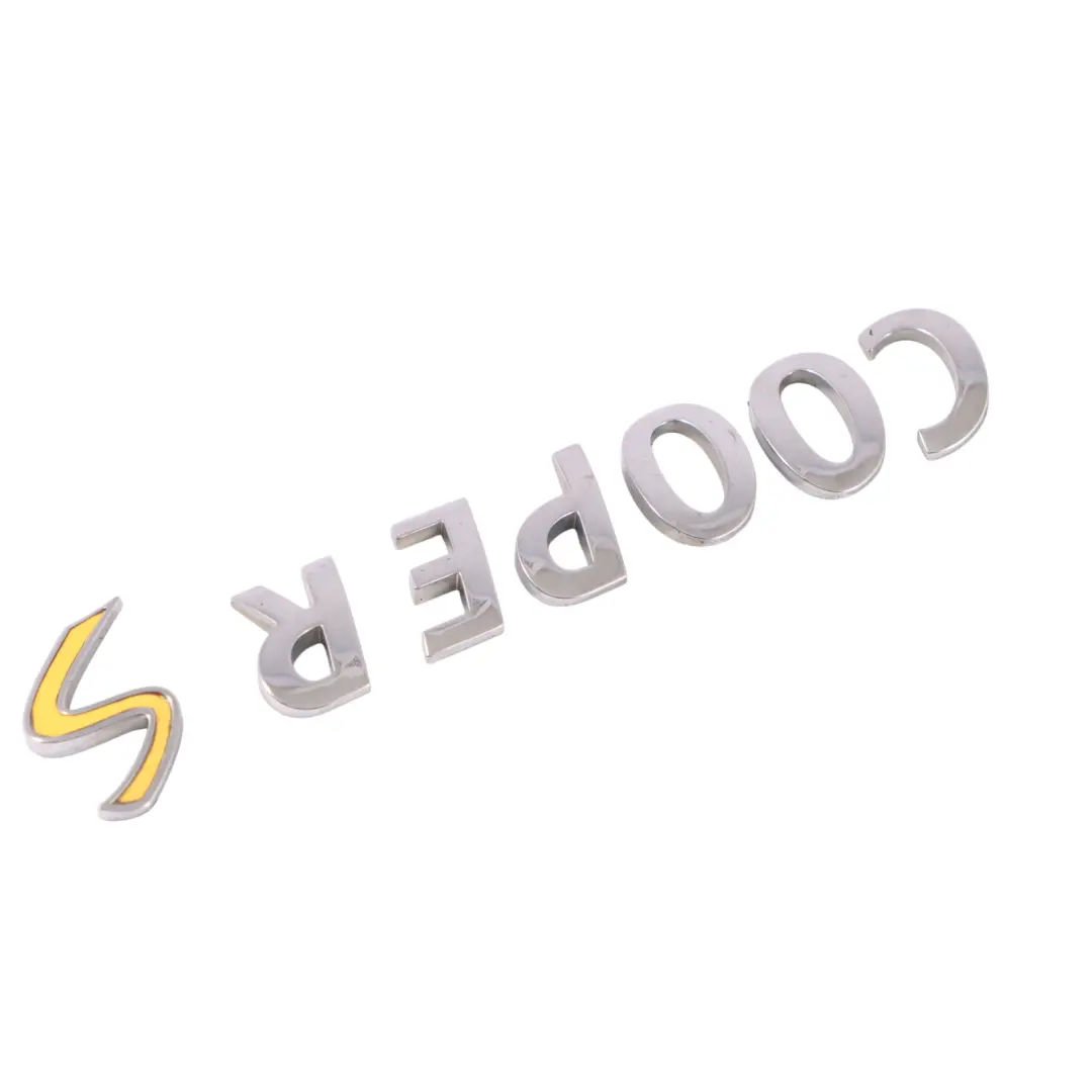 Kofferraumklappe Cooper S Schriftzug Emblem Logo für Mini Cooper R53 R55 R56 R57 mit Teilenummer 2755618 Mini Cooper R53 R55 R56 R57 Kofferraumklappe Cooper S Schriftzug Emblem Logo - SKU 2755618-3 - Teilenummer 2755618