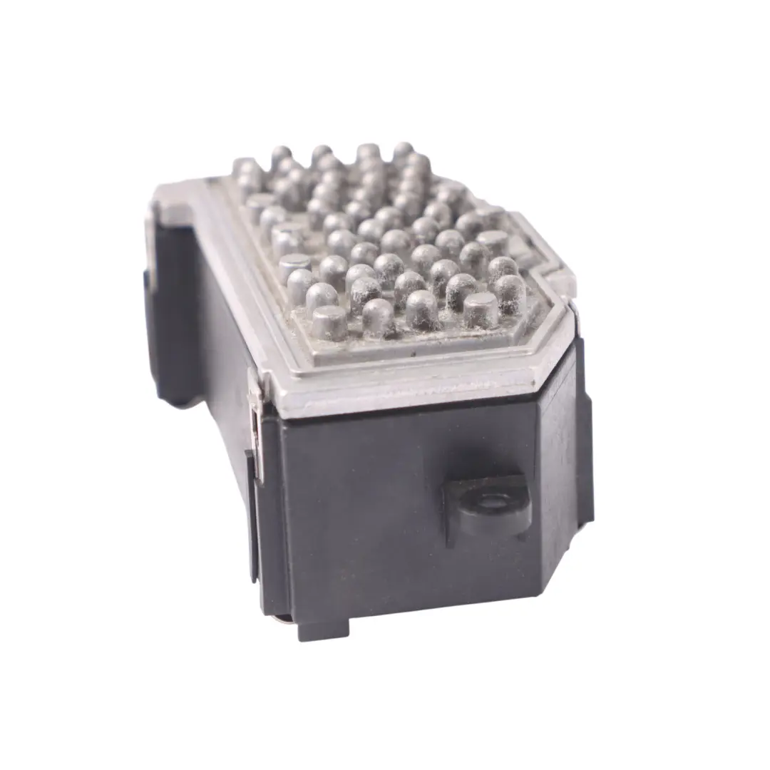 Resistenza motore ventola riscaldatore per Audi Q3 8U con numero di parte 3C0907521G Audi Q3 8U Resistenza motore ventola riscaldatore - SKU 3C0907521G - Numero di parte 3C0907521G