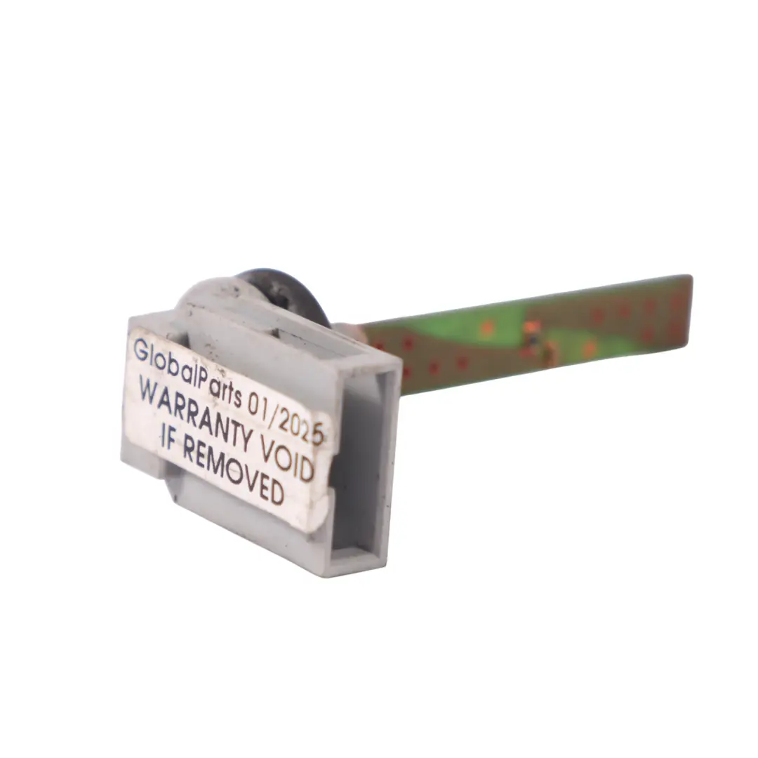 A/C Sensore controllo temperatura sfiato aria per Audi Q7 4L con numero di parte 4B0820539 Audi Q7 4L A/C Sensore controllo temperatura sfiato aria - SKU 4B0820539 - Numero di parte 4B0820539