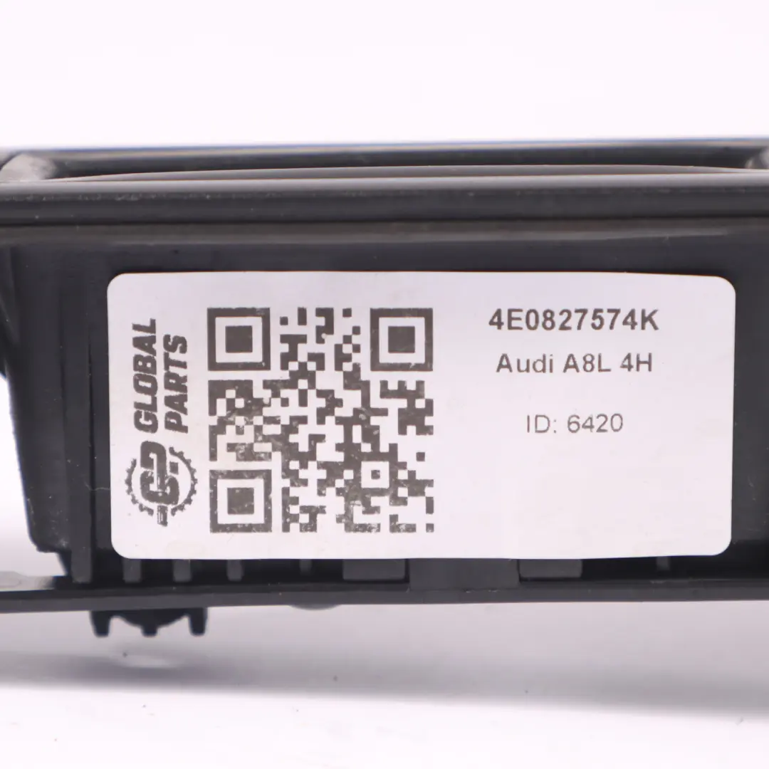 A8L 4H Poignée d'ouverture hayon Lumière plaque dimmatriculation pour Audi à propos du numéro de pièce 4E0827574K Audi A8L 4H Poignée d'ouverture hayon Lumière plaque dimmatriculation - SKU 4E0827574K - Numéro de pièce 4E0827574K