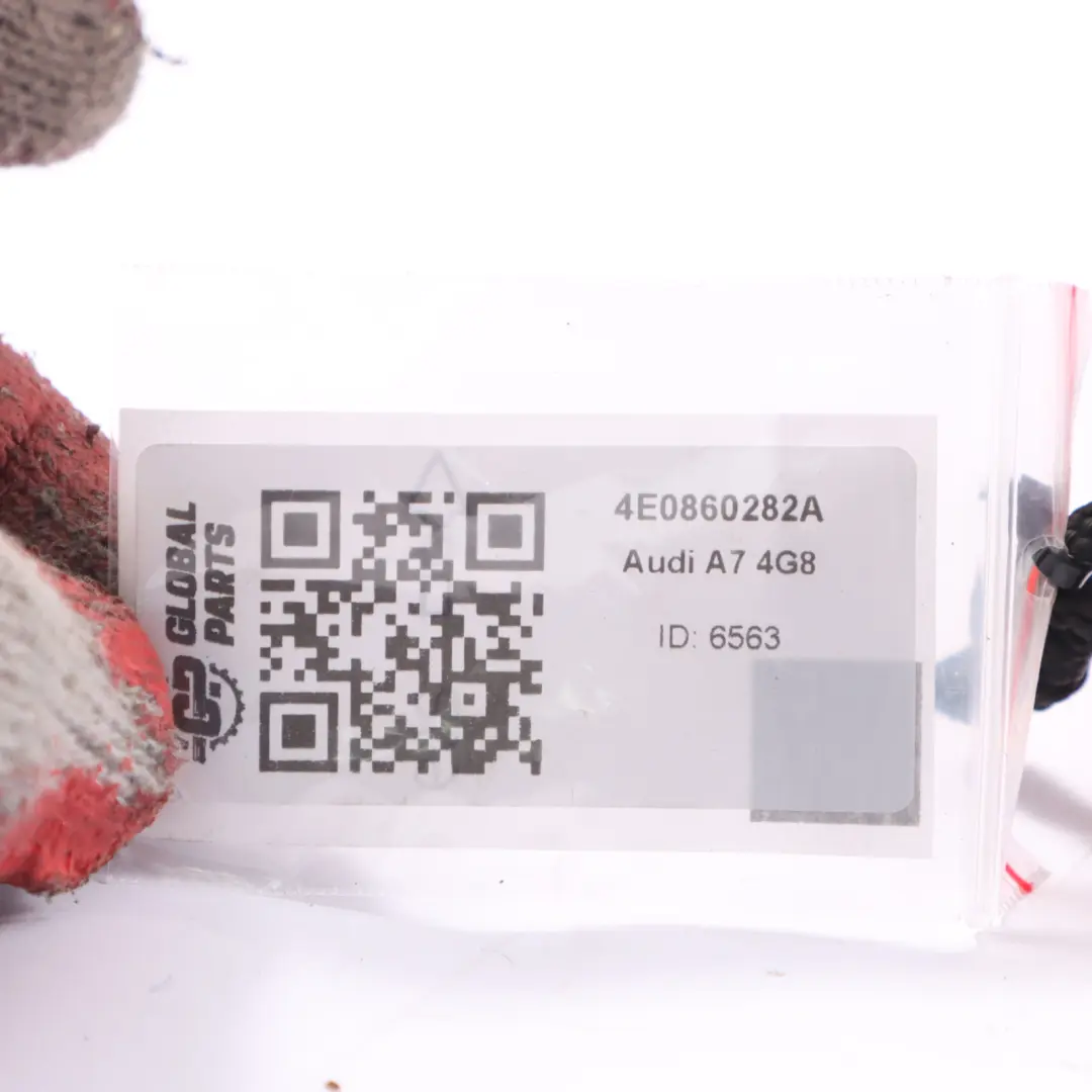 4G8 Zestaw Pierwszej Pomocy Zestaw Czerwona Torba do Audi A7 o numerze 4E0860282A Audi A7 4G8 Zestaw Pierwszej Pomocy Zestaw Czerwona Torba - SKU 4E0860282A - Numer Części 4E0860282A