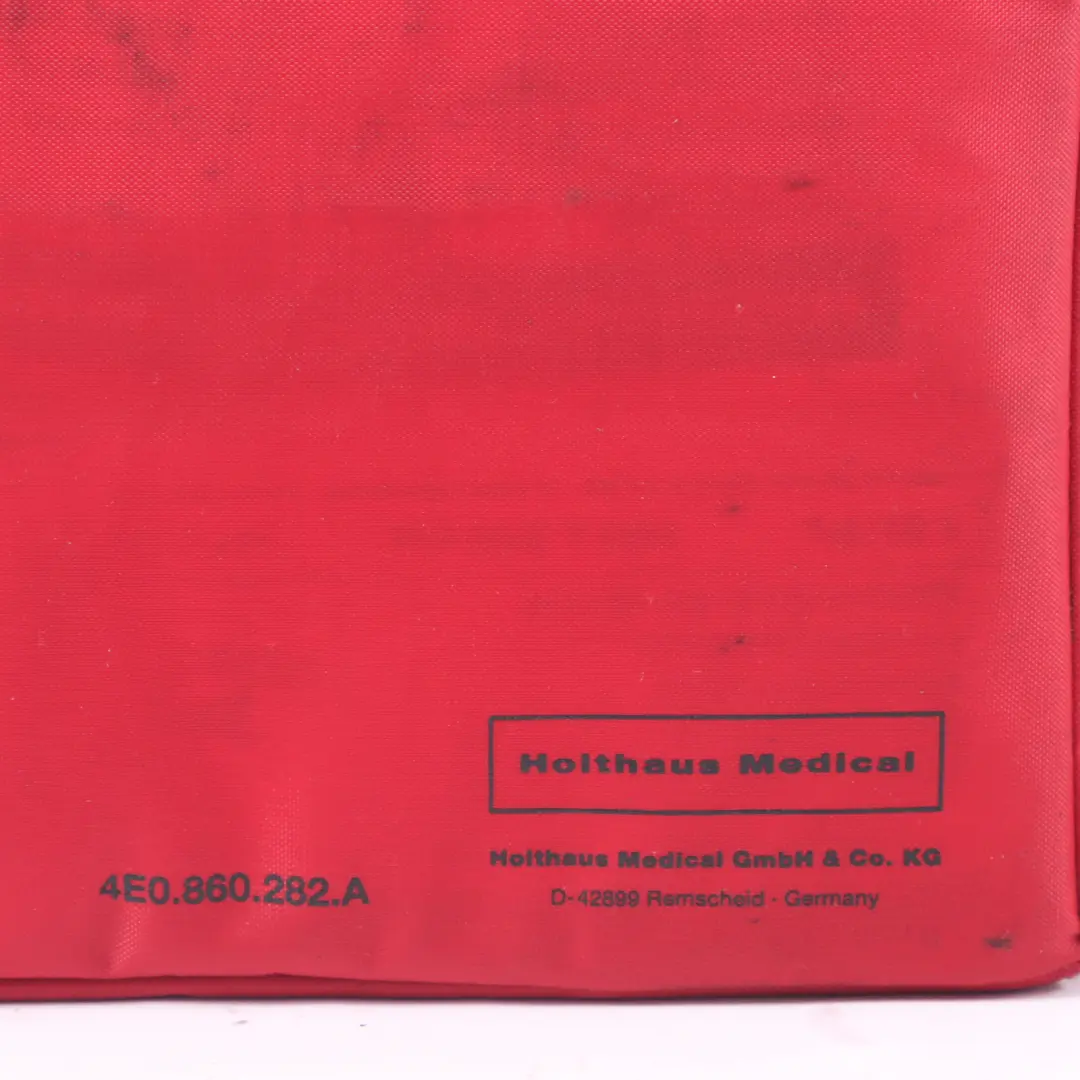 Audi A7 4G8 Emergency First Aid Kit Set Pouch Bandages Red Bag - SKU 4E0860282A - Part number 4E0860282A