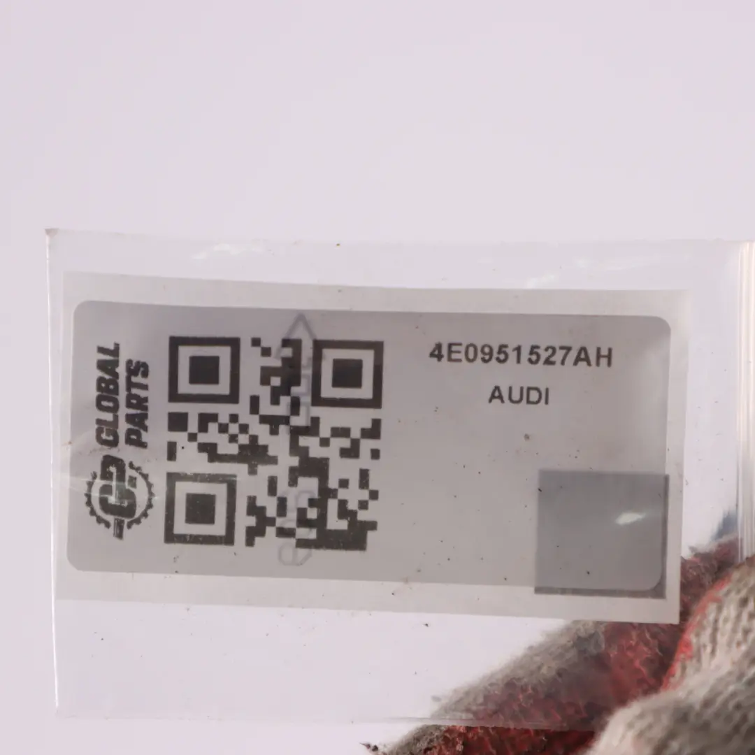 Lenkradtaste Audi A3 A4 A5 A6 Q7 RS5 Steuerschalter für mit Teilenummer 4E0951527AH Lenkradtaste Audi A3 A4 A5 A6 Q7 RS5 Steuerschalter - SKU 4E0951527AH - Teilenummer 4E0951527AH