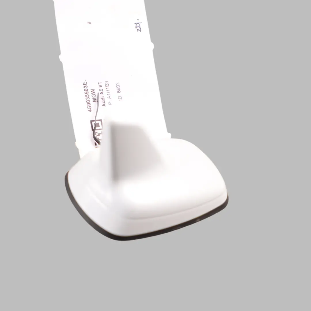 Audi Q3 8U Antena Dachowa Rekin Glacier White Pearl Biały - S9R - SKU 4G0035503E-MGW - Numer Części 4G0035503E