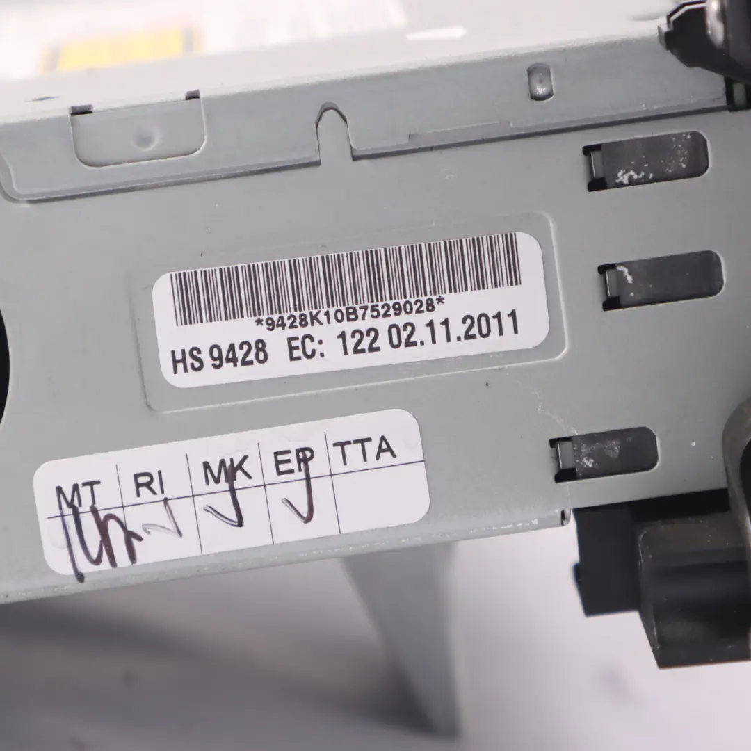 4G8 Multimedia Radio CD DVD Player MMI Steuergerät für Audi A7 mit Teilenummer 4G0035670G Audi A7 4G8 Multimedia Radio CD DVD Player MMI Steuergerät - SKU 4G0035670G - Teilenummer 4G0035670G