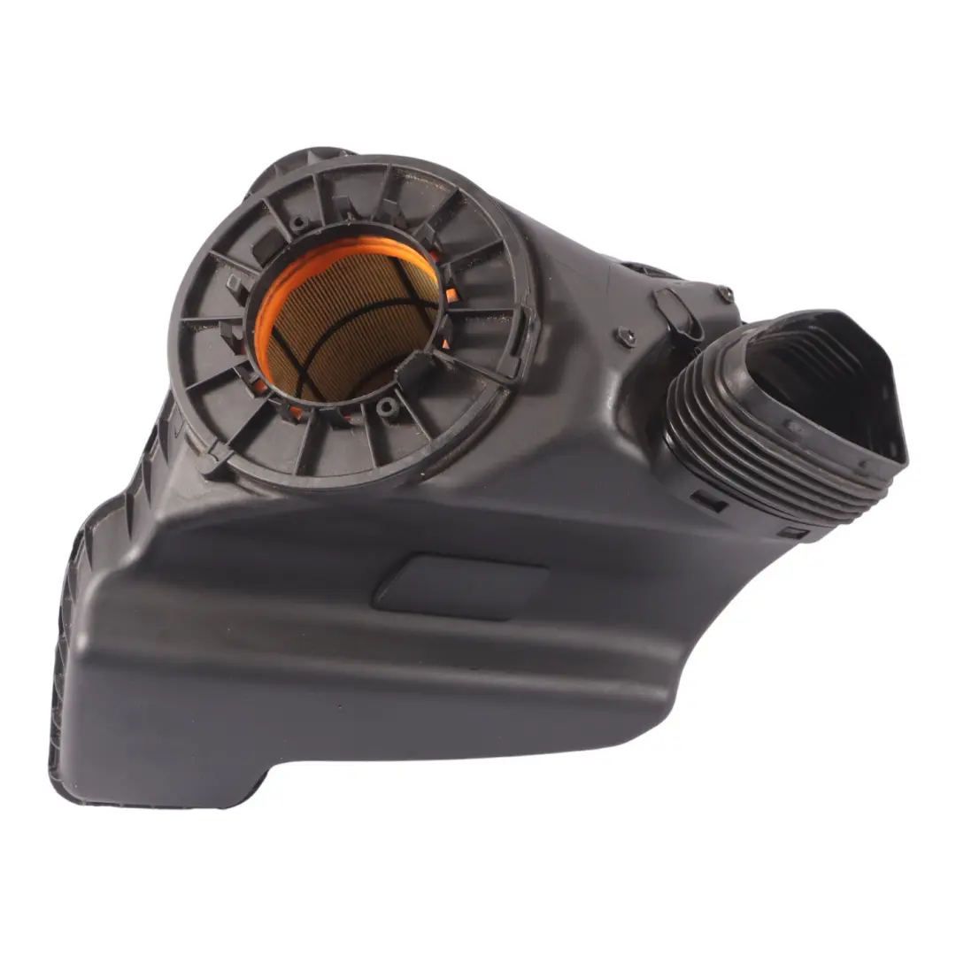 4G8 3.0 TDI Diesel Caja del filtro de admisión de aire para Audi A7 con número de pieza 4G0133843D Audi A7 4G8 3.0 TDI Diesel Caja del filtro de admisión de aire - SKU 4G0133838E - Número de pieza 4G0133843D