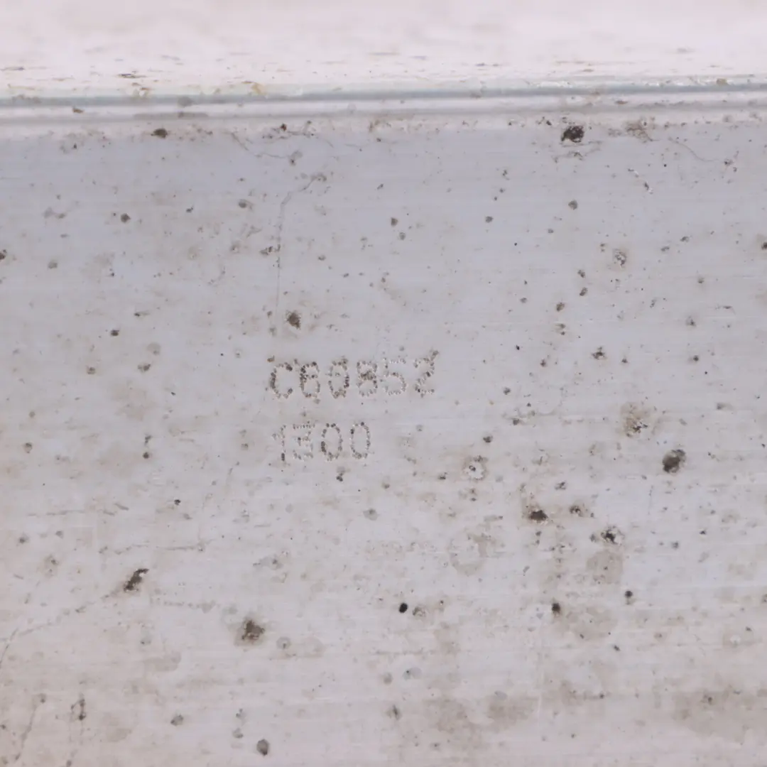 Amortiguador parachoques delantero derecho Refuerzo para Audi RS6 C7 con número de pieza 4G0807134F Audi RS6 C7 Amortiguador parachoques delantero derecho Refuerzo - SKU 4G0807134F - Número de pieza 4G0807134F