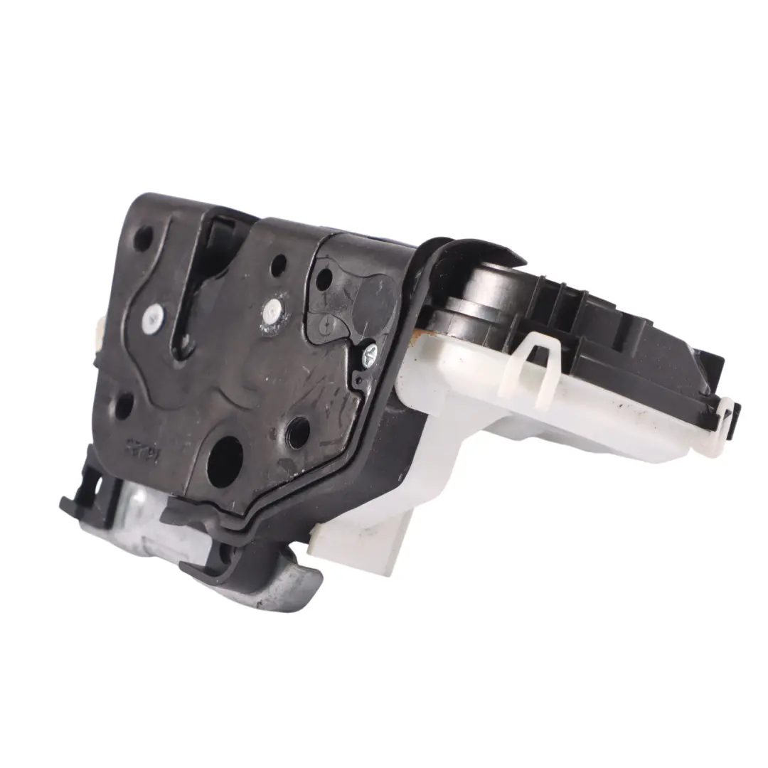 Door Lock Assembly Actuator Mechanism Right O/S to Audi A4 B9 Rear with Part number 4G0839016M Audi A4 B9 Rear Door Lock Assembly Actuator Mechanism Right O/S - SKU 4G0839016M - Part number 4G0839016M