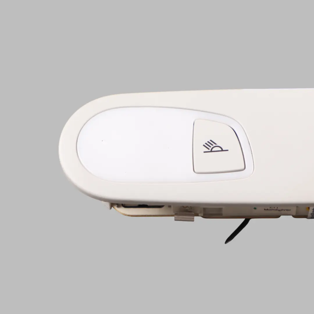 Audi A6 C7 Intérieur Feu de toit arrière Lampe de lecture - SKU 4G0947111-1 - Numéro de pièce 4G0947111