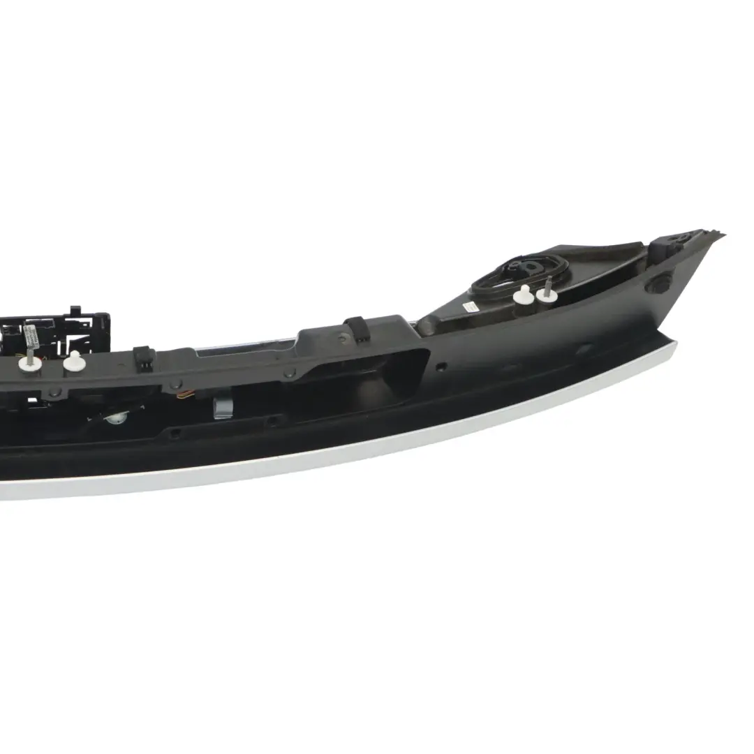 Spoiler Trasero Portón Trasero Maletero Panel Plata Hielo - X7W para Audi A7 4G con número de pieza 4G8827086G Audi A7 4G Spoiler Trasero Portón Trasero Maletero Panel Plata Hielo - X7W - SKU 4G8827086G-ICS - Número de pieza 4G8827086G