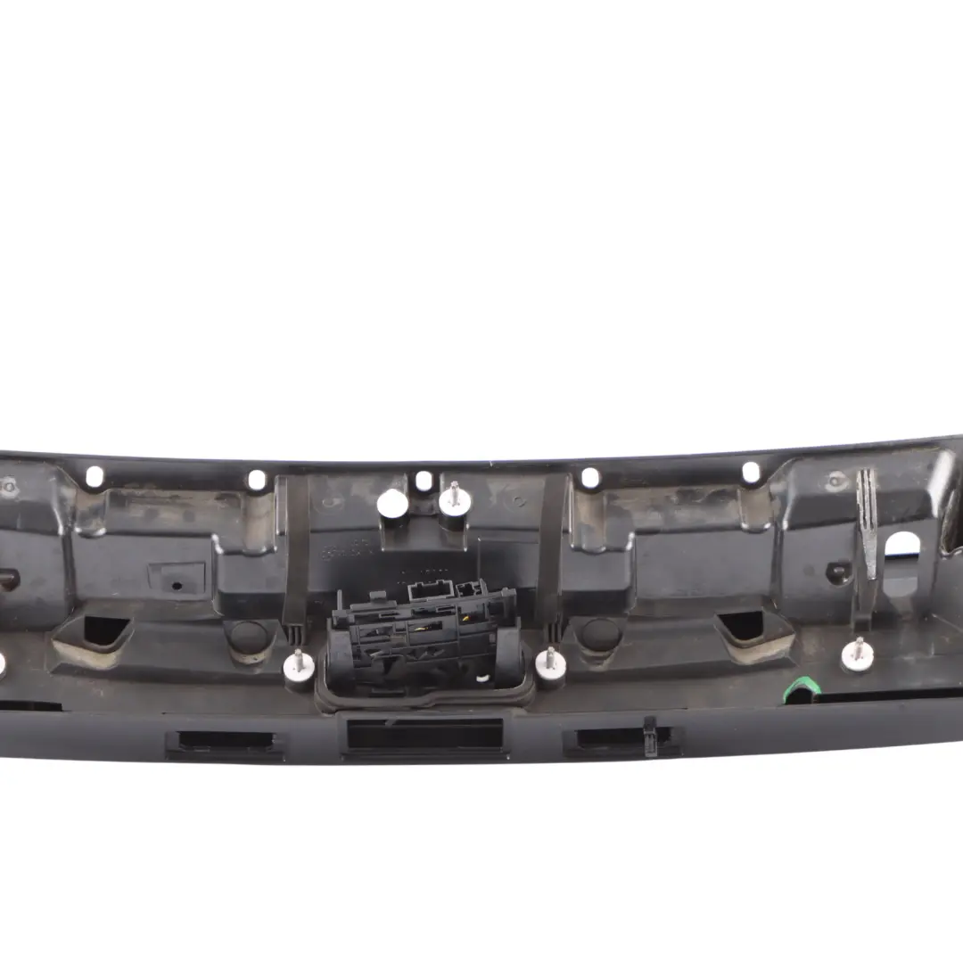 Trunk Boot Tailgate Spoiler Trim Phantom Black Z9Y to Audi A7 4G Rear with Part number 4G8827086L Audi A7 4G Rear Trunk Boot Tailgate Spoiler Trim Phantom Black Z9Y - SKU 4G8827086L-PHB - Part number 4G8827086L