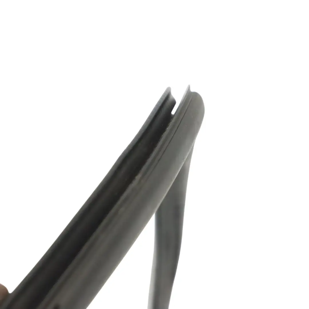 Audi A7 4G Sportback Door Weather Seal Rubber Front Left Right - SKU 4G8831707A - Numéro de pièce 4G8831707A
