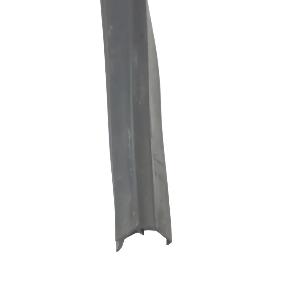 Gummi Dichtung Innere Fensteröffnung Vorne Links für Audi A7 4G mit Teilenummer 4G8837479L Audi A7 4G Gummi Dichtung Innere Fensteröffnung Vorne Links - SKU 4G8837479L - Teilenummer 4G8837479L