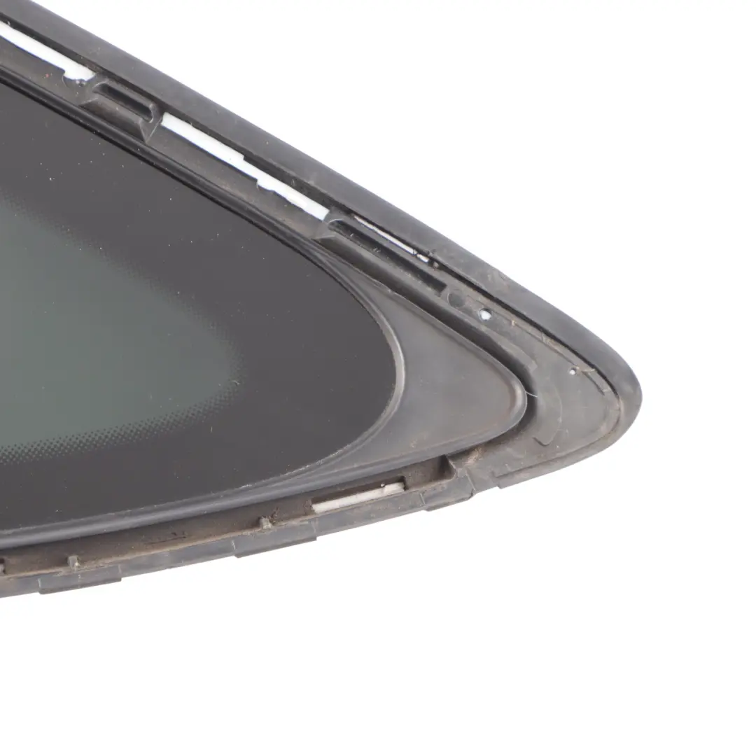 Szyba Karoseryjna Lewy Tył Tylna AS3 do Audi A7 4G o numerze 4G8845299F Audi A7 4G Szyba Karoseryjna Lewy Tył Tylna AS3 - SKU 4G8845299F - Numer Części 4G8845299F