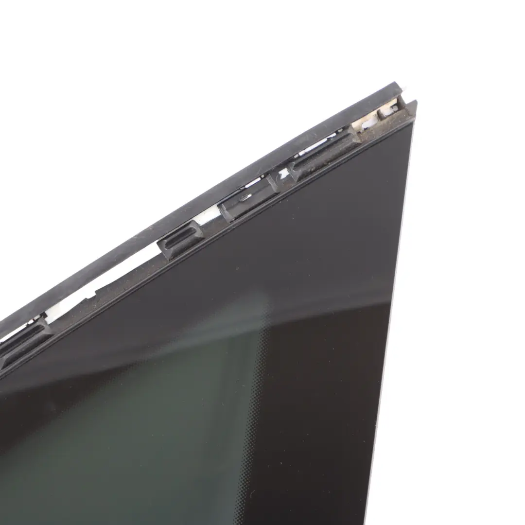 Quarter Window Glass Glazing Right O/S AS3 to Audi A7 4G Rear with Part number 4G8845300F Audi A7 4G Rear Quarter Window Glass Glazing Right O/S AS3 - SKU 4G8845300F - Part number 4G8845300F