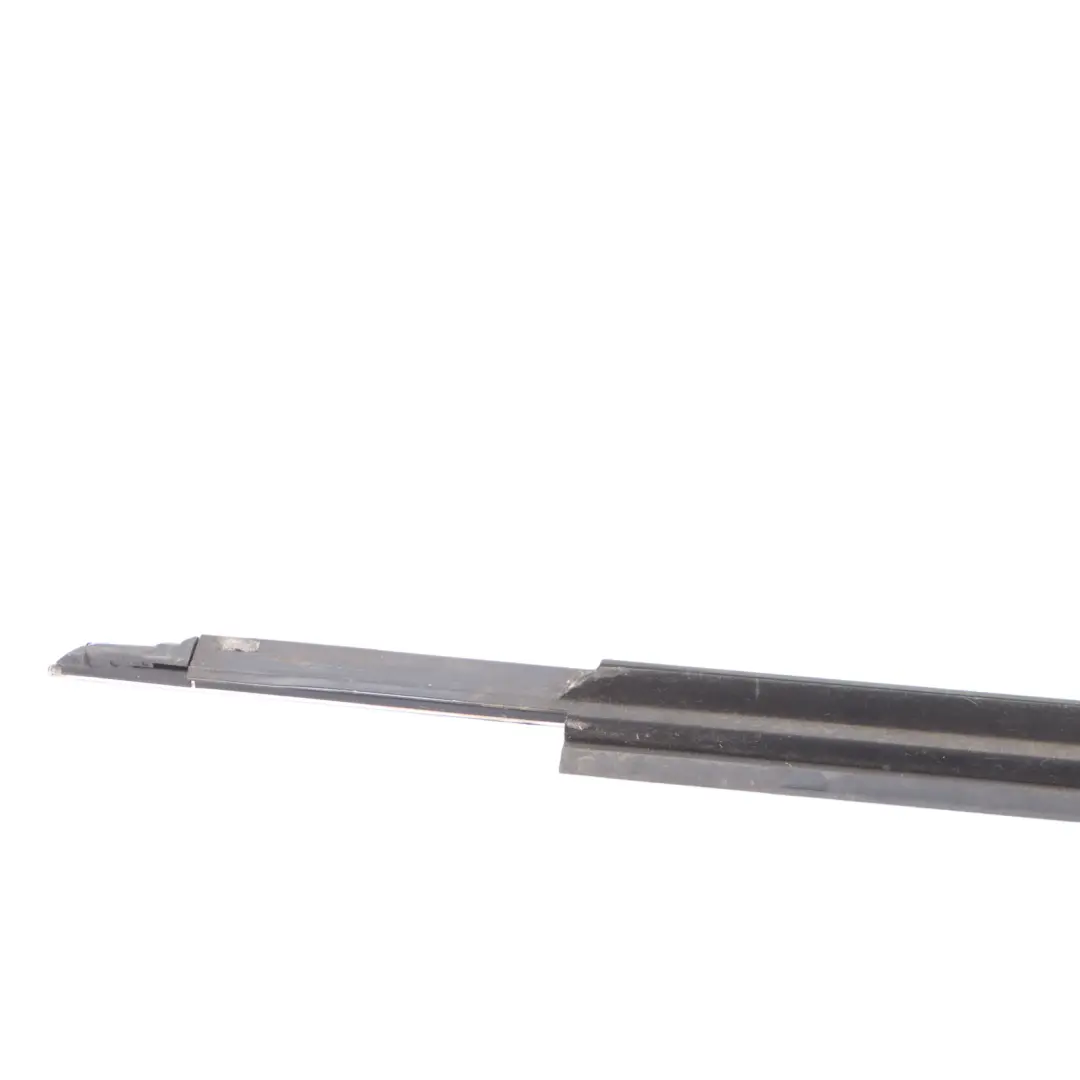 Audi S7 4G Front Door Window Trim Outer Weather Strip Right O/S - SKU 4G8853284B - Part number 4G8853284B