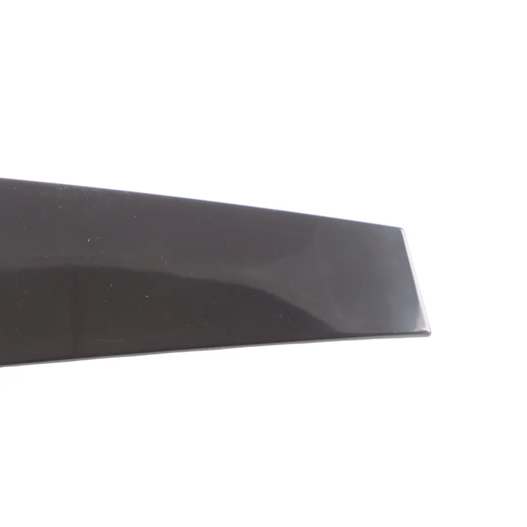 Rivestimento Esterno Montante B Sinistro Nero Lucido per AUDI S7 4G A7 con numero di parte 4G8853289 AUDI S7 4G A7 Rivestimento Esterno Montante B Sinistro Nero Lucido - SKU 4G8853289 - Numero di parte 4G8853289