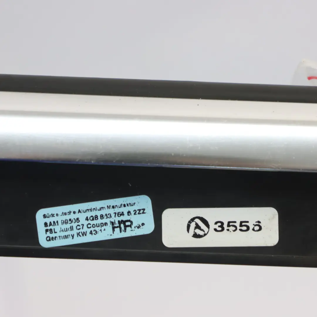 Finestrino posteriore Striscia meteo esterna destra per Audi A7 4G con numero di parte 4G8853764B Audi A7 4G Finestrino posteriore Striscia meteo esterna destra - SKU 4G8853764B - Numero di parte 4G8853764B