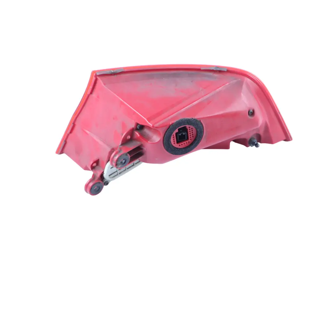 Lampa Tylna Tył Lewa Lewo LED do Audi A7 4G o numerze 4G8945095 Audi A7 4G Lampa Tylna Tył Lewa Lewo LED - SKU 4G8945095 - Numer Części 4G8945095