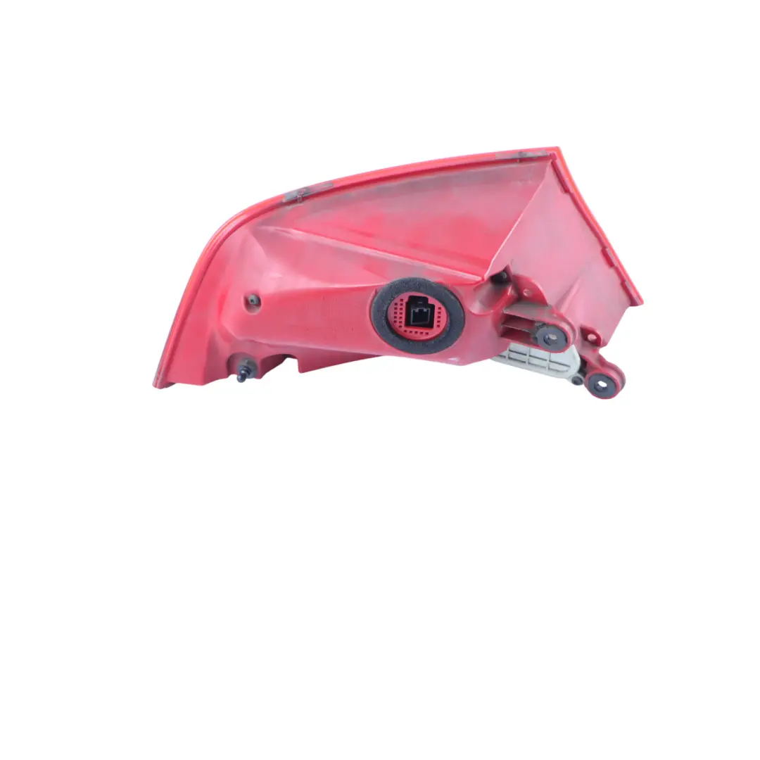 Światło Tylne Tył Tył Prawy Prawe LED do Audi A7 4G o numerze 4G8945096 Audi A7 4G Światło Tylne Tył Tył Prawy Prawe LED - SKU 4G8945096 - Numer Części 4G8945096