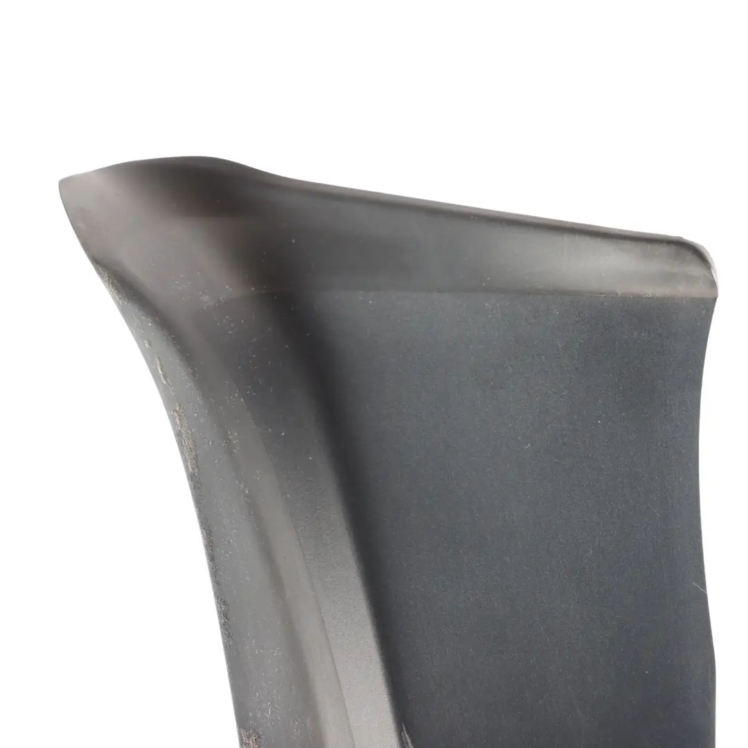 Lamp Light Service Cap Cover Outer Rear Right O/S to Audi S7 4G with Part number 4G8955256 Audi S7 4G Lamp Light Service Cap Cover Outer Rear Right O/S - SKU 4G8955256 - Part number 4G8955256