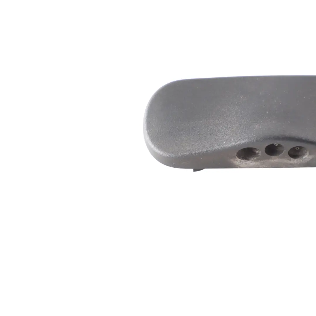 4G8 Parabrezza Anteriore Ugello Getto Spray Destra per Audi S7 con numero di parte 4G8955988 Audi S7 4G8 Parabrezza Anteriore Ugello Getto Spray Destra - SKU 4G8955988 - Numero di parte 4G8955988