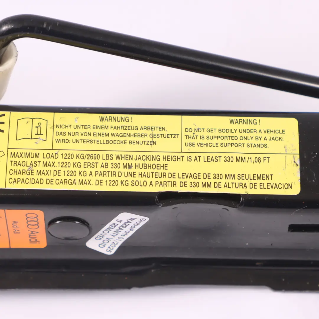 A8L 4H Emergency Tool Auto Wagen Heber für Audi mit Teilenummer 4H0011031C Audi A8L 4H Emergency Tool Auto Wagen Heber - SKU 4H0011031C - Teilenummer 4H0011031C
