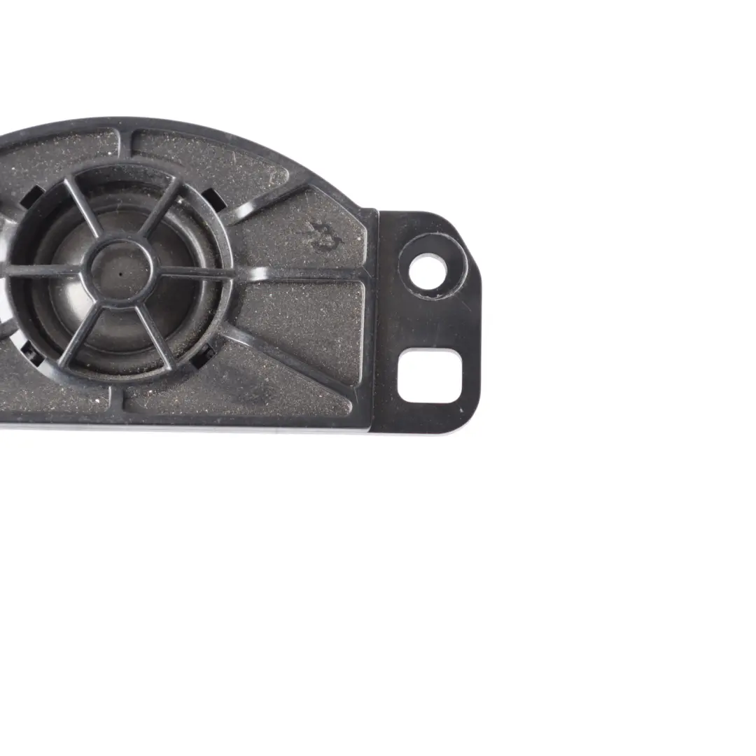 Haut-parleur tableau bord Tweeter BOSE Avant Gauche Droite pour Audi S7 4G à propos du numéro de pièce 4H0035399B Audi S7 4G Haut-parleur tableau bord Tweeter BOSE Avant Gauche Droite - SKU 4H0035399B - Numéro de pièce 4H0035399B