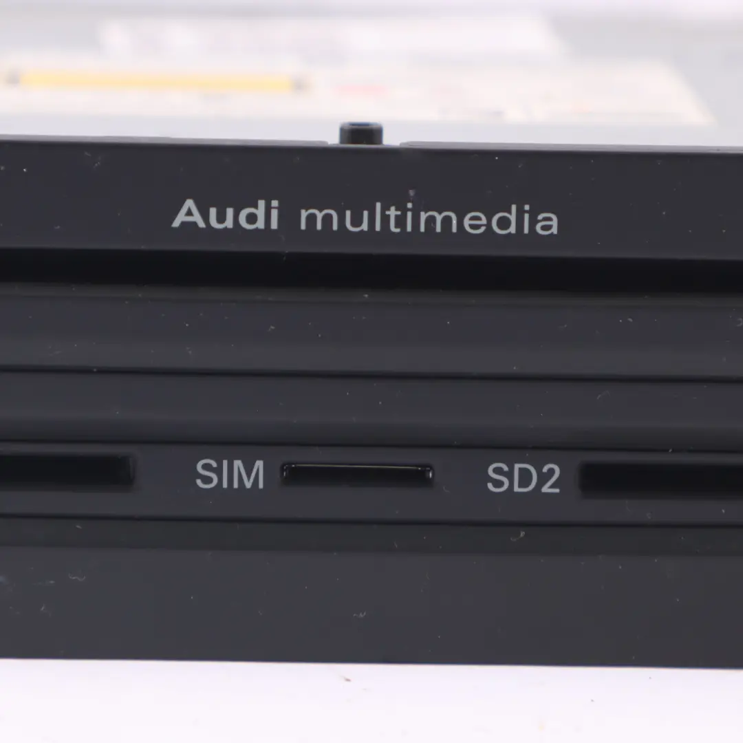 Audi A8L 4H Multimedia Radio Sat Nav CD Spieler SD SIM Steuergerät - SKU 4H0035670R - Teilenummer 4H0035670R