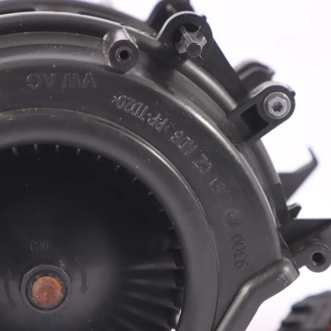 Audi A8 D4 4H Heizung Gebläsemotor Hinten - SKU 4H0820024A - Teilenummer 4H0820024A