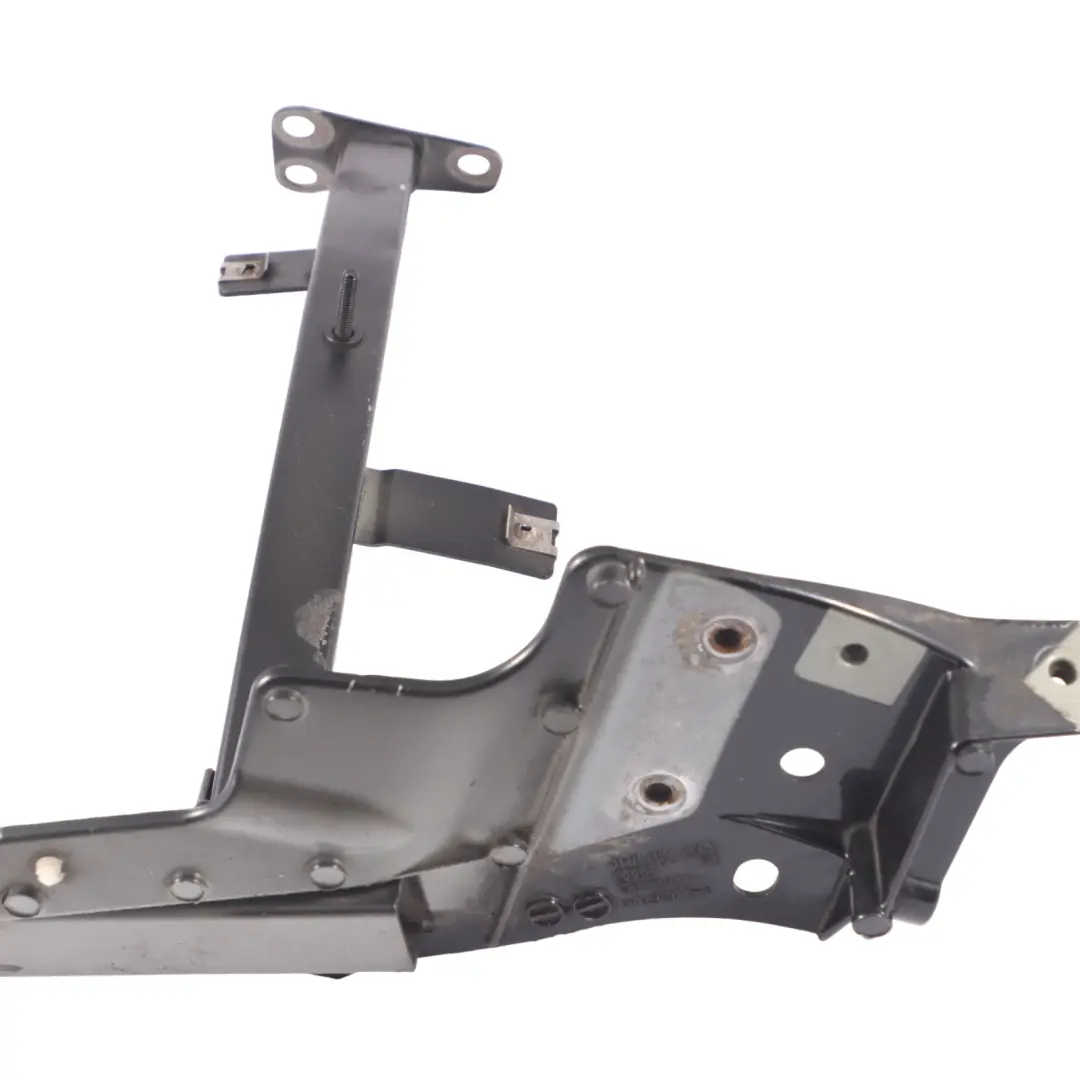 Supporto parafango anteriore destro 4H0821234 Nero Fantasma - Z9Y per Audi A8 D4 4H con numero di parte 4H0821136E Audi A8 D4 4H Supporto parafango anteriore destro 4H0821234 Nero Fantasma - Z9Y - SKU 4H0821136E-PHB - Numero di parte 4H0821136E