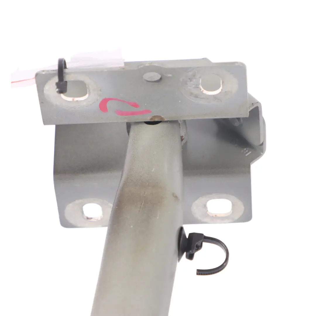 Charnière coffre arrière gauche 4H0827299D Phantom Noir - Z9Y pour Audi A8 D4 4H à propos du numéro de pièce 4H0827299E Audi A8 D4 4H Charnière coffre arrière gauche 4H0827299D Phantom Noir - Z9Y - SKU 4H0827299E-PHB - Numéro de pièce 4H0827299E