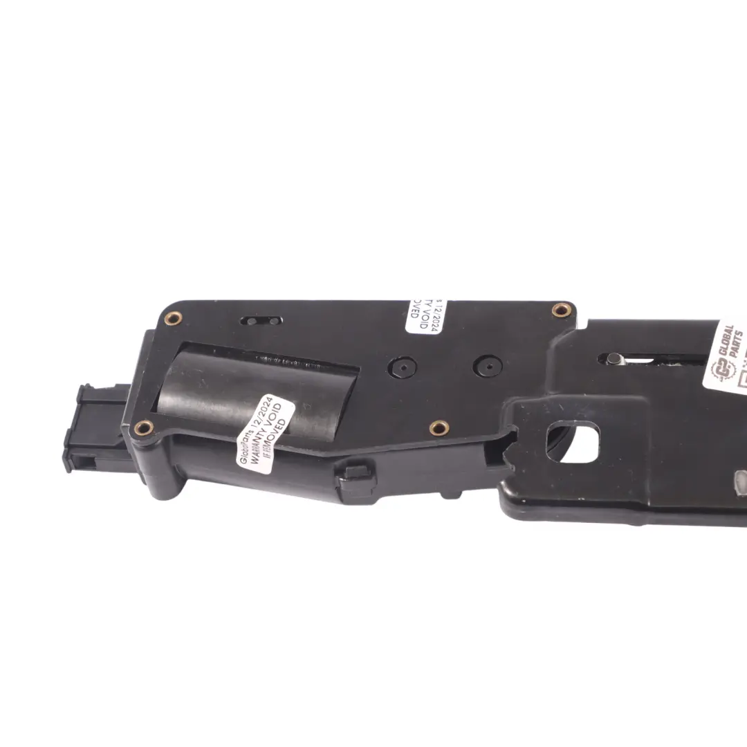 4G8 Attuatore del motore chiusura del portellone bagagliaio per Audi A7 con numero di parte 4H0827383 Audi A7 4G8 Attuatore del motore chiusura del portellone bagagliaio - SKU 4H0827383 - Numero di parte 4H0827383