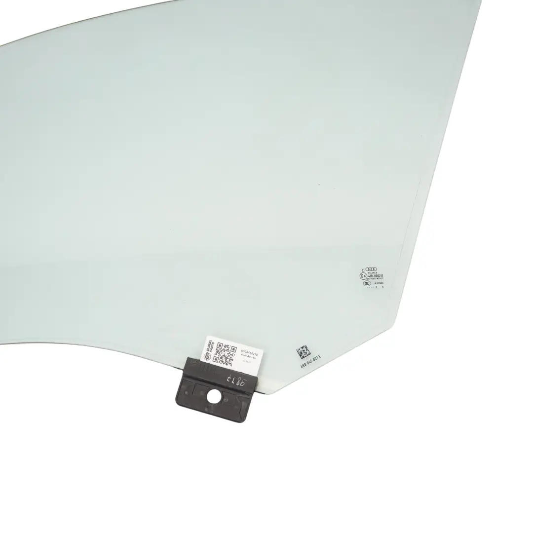 A8L 4H Vitre de porte avant gauche AS2 pour AUDI à propos du numéro de pièce 4H0845021E AUDI A8L 4H Vitre de porte avant gauche AS2 - SKU 4H0845021E - Numéro de pièce 4H0845021E