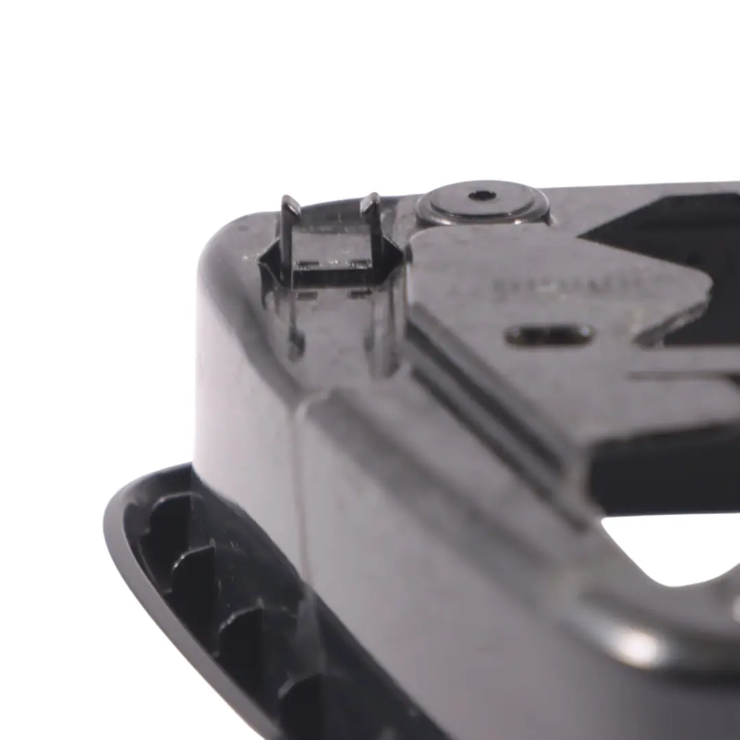 Cadre de rétroviseur gauche Phantom Noir - Z9Y pour Audi A8 D4 H4 à propos du numéro de pièce 4H0857239 Audi A8 D4 H4 Cadre de rétroviseur gauche Phantom Noir - Z9Y - SKU 4H0857239-PHB - Numéro de pièce 4H0857239