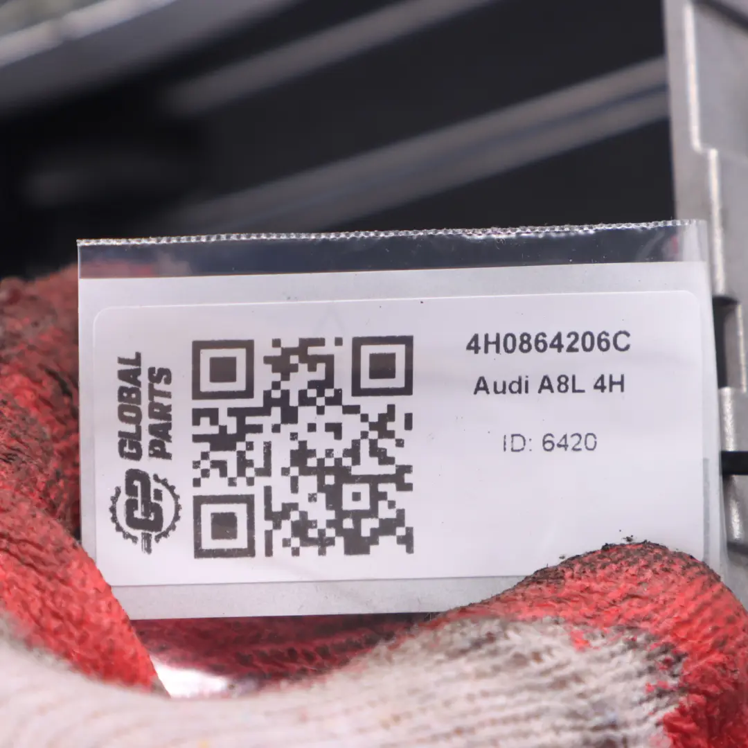 A8L 4H Podłokietnik Skóra Przód do Audi o numerze 4H0864206C Audi A8L 4H Podłokietnik Skóra Przód - SKU 4H0864206C - Numer Części 4H0864206C