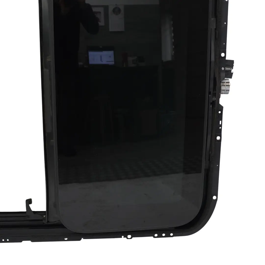 Panoramic Roof Sunroof Glass Assembly AS3 Tinted to Audi A8 4H with Part number 4H0877049 Audi A8 4H Panoramic Roof Sunroof Glass Assembly AS3 Tinted - SKU 4H0877049 - Part number 4H0877049