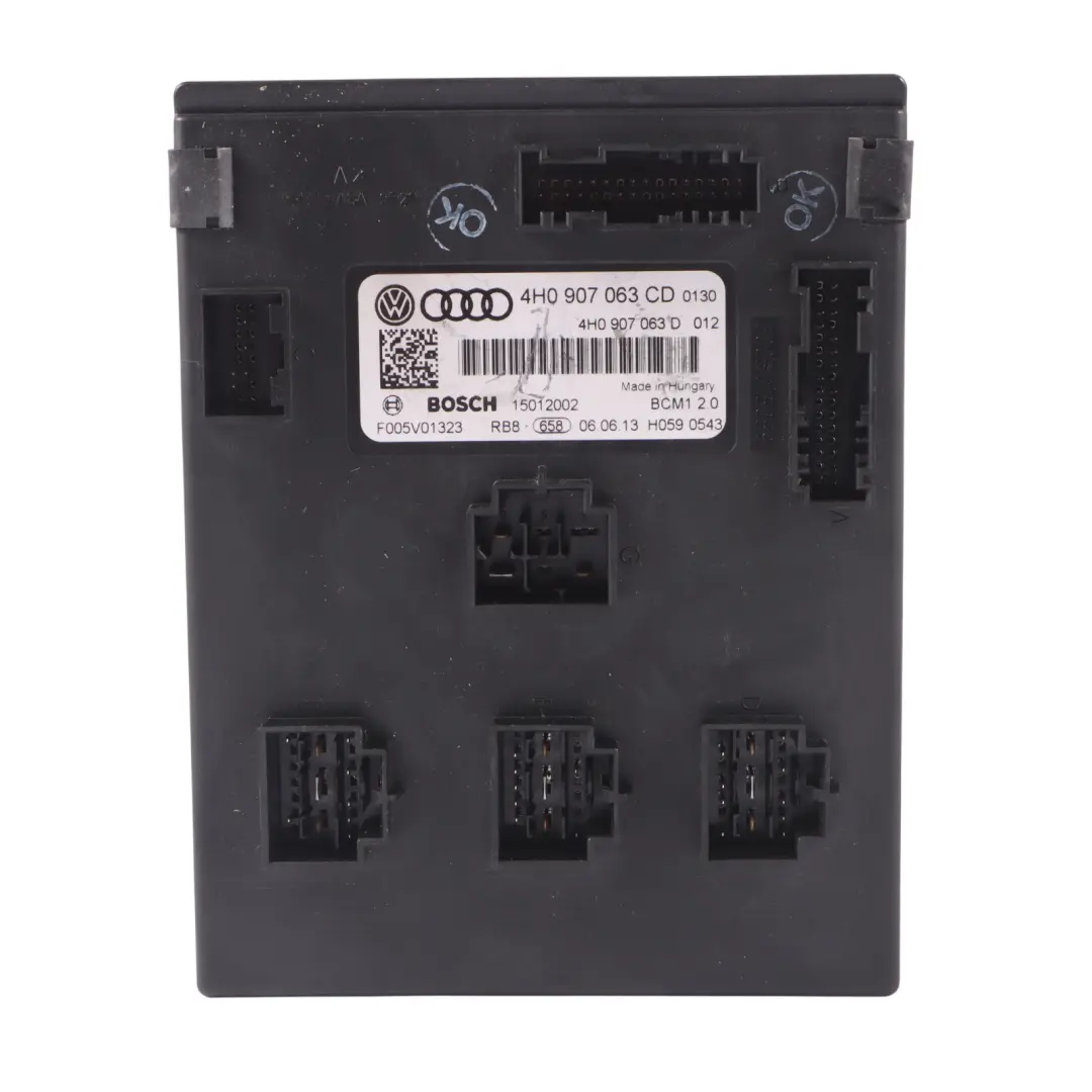 A8L 4H Módulo de control de confort a bordo CCM Unidad ECU para Audi con número de pieza 4H0907063CD Audi A8L 4H Módulo de control de confort a bordo CCM Unidad ECU - SKU 4H0907063CD - Número de pieza 4H0907063CD